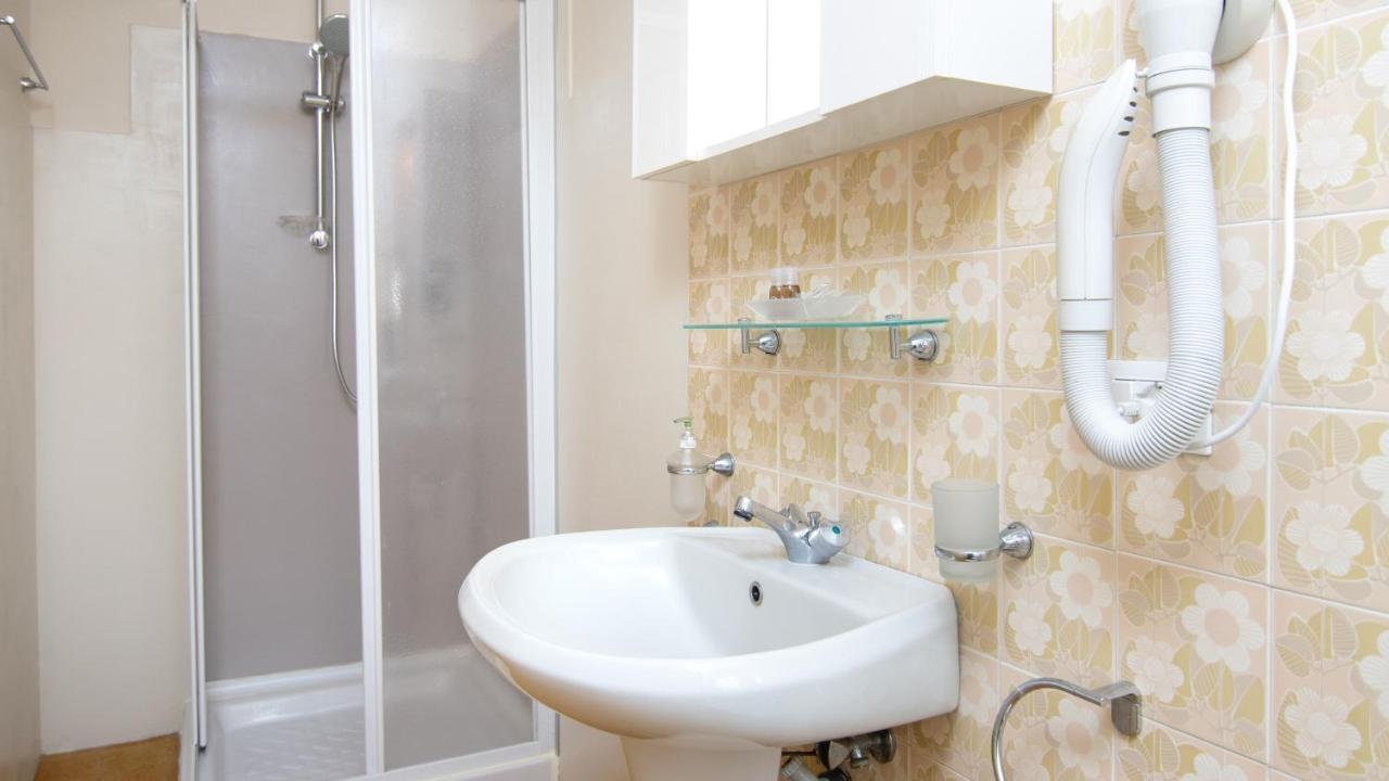Acqua Verde Appartamenti Peschiera del Garda Ngoại thất bức ảnh