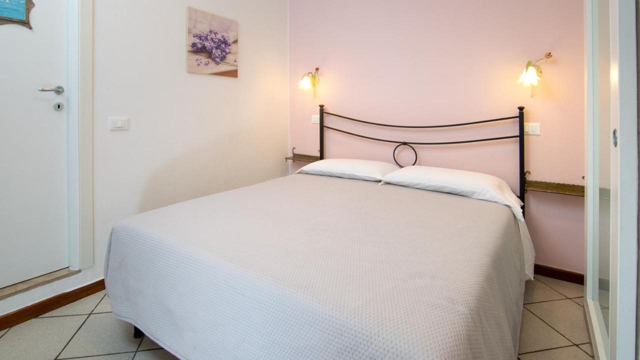 Acqua Verde Appartamenti Peschiera del Garda Ngoại thất bức ảnh